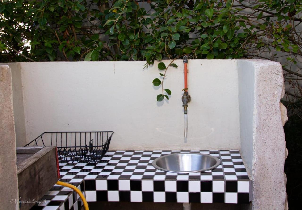 The Stables Accommodation Langebaan Esterno foto