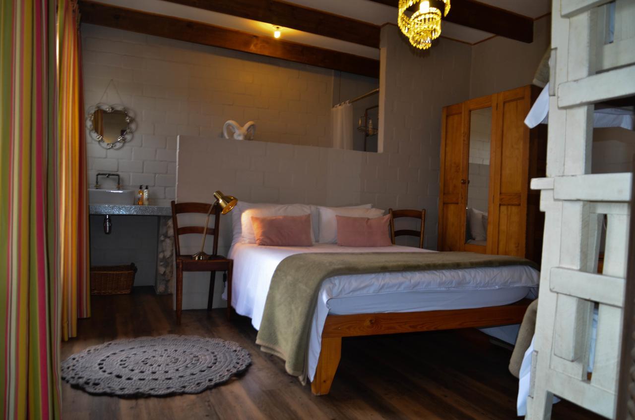 The Stables Accommodation Langebaan Esterno foto