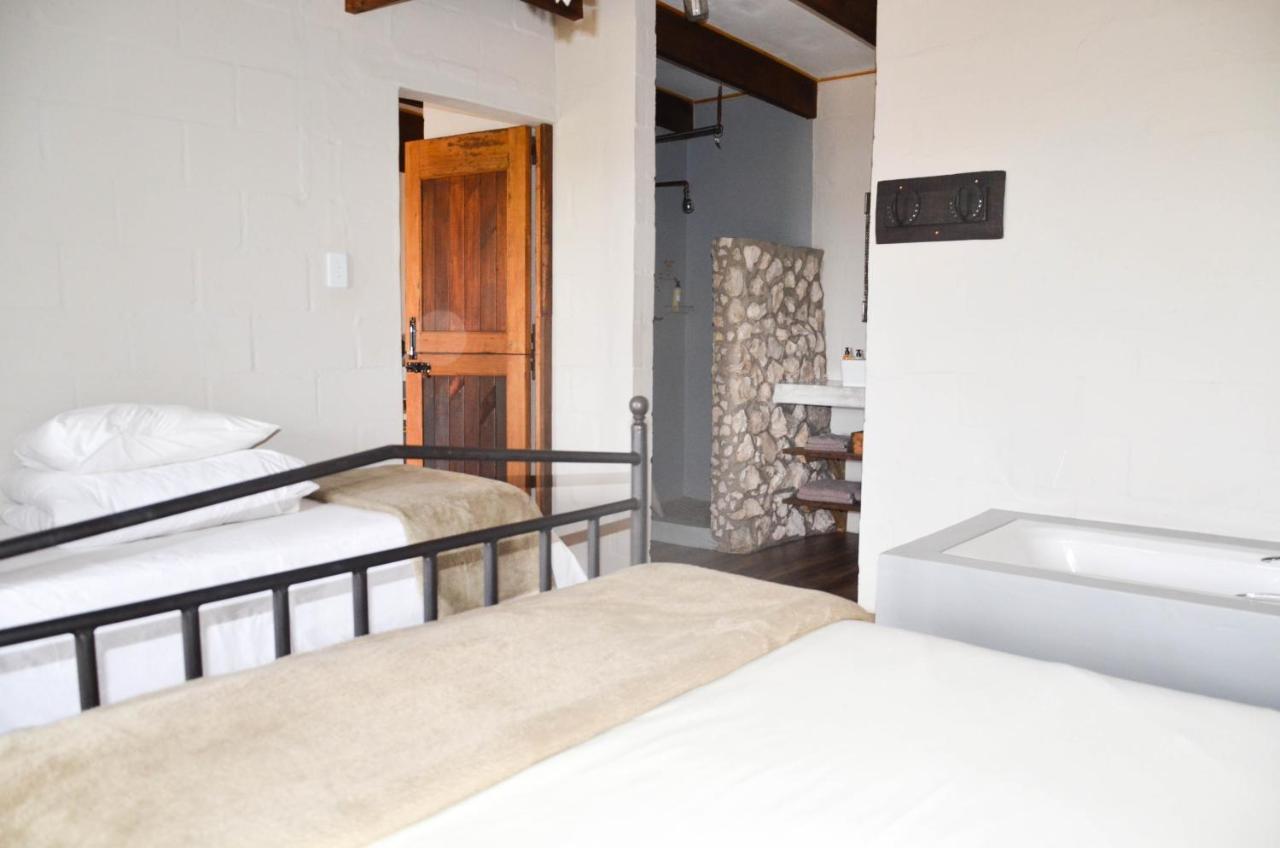 The Stables Accommodation Langebaan Esterno foto